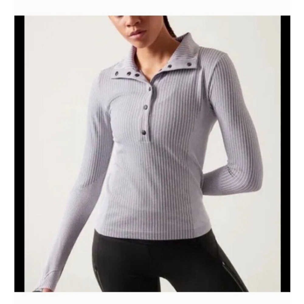 Athleta Gray Long Sleeve Top